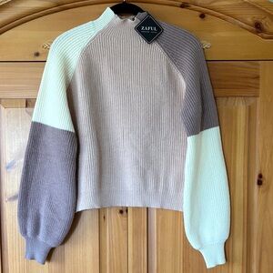 🌟HP🌟Zaful Mock-Neck Sweater